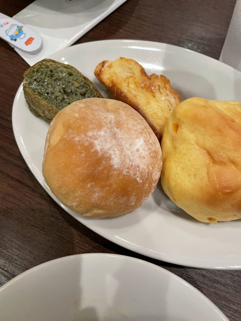 ヨモギのフレンチトースト/フレンチトースト/米粉ロール/オレンジパン